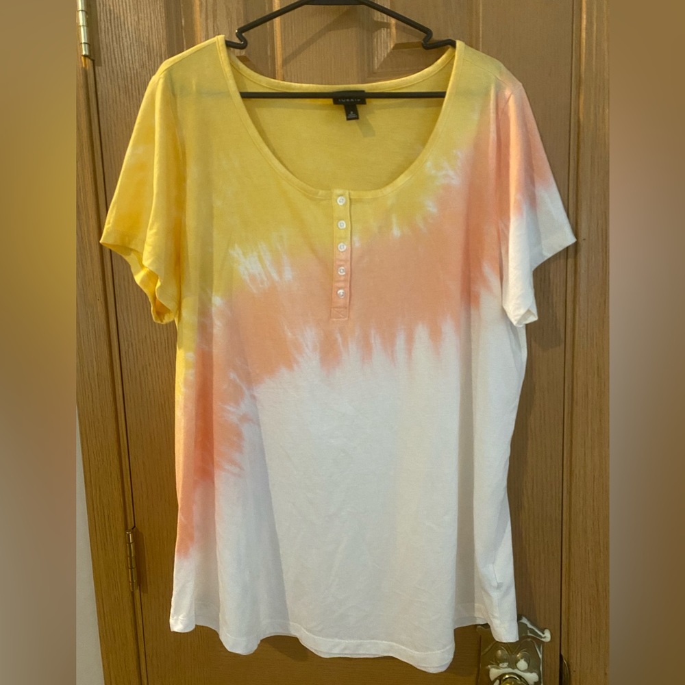 Torrid 2X Classic Fit Short Sleeve Tee